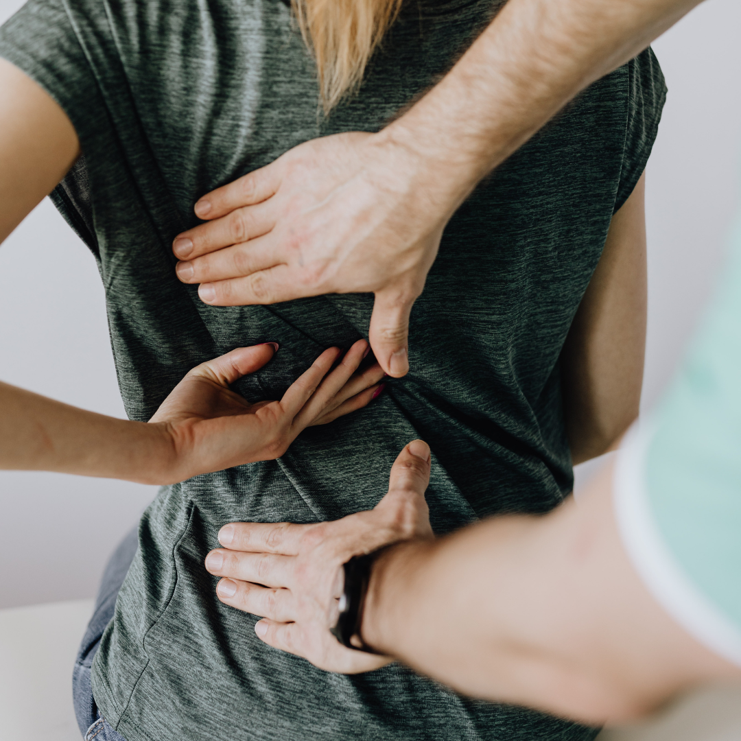 Hvorfor det er vigtigt at få behandlet ryg & lændsmerter